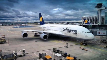 提升我國空運貨代國際競爭力的多維路徑 聚焦商檢報關優化與服務創新